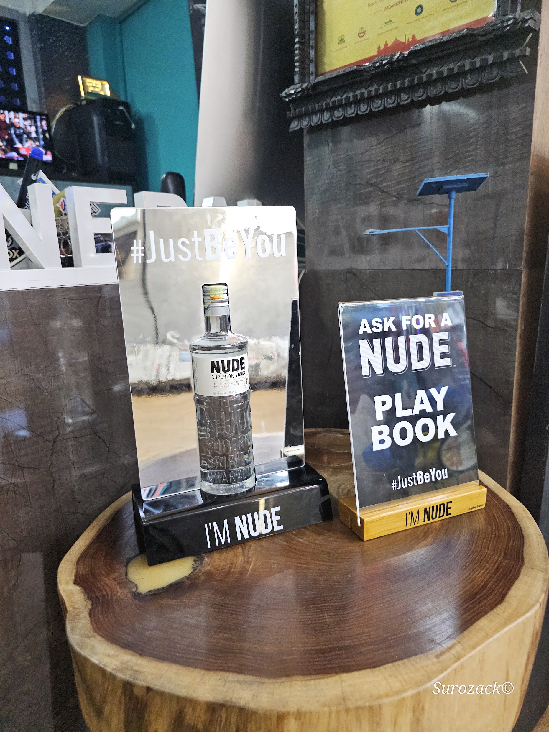 Bottle Display and Tent Card